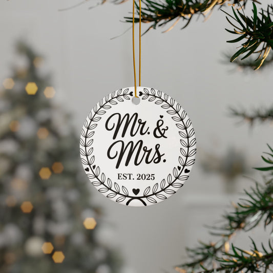 Mr and Mrs Ceramic Ornaments, Wedding & Anniversary Decor, Customizable Gifts, Holiday Keepsakes, Engagement Day