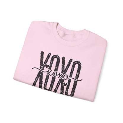 XOXO Sweatshirt Valentine Leopard Heart Print, Cute Retro Script Crewneck, Cozy Gift for Her, Vintage Graphic Pullover, Casual Outfit Top
