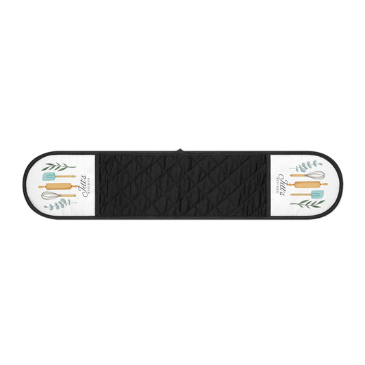 Personalized Oven Mitts or Pot Holder Set, Double Handle Kitchen Utensils Design, Custom Gift for Mom, Grandma, Housewarming